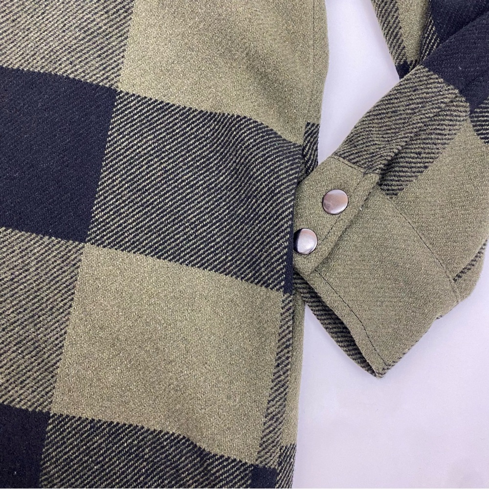 Steve Madden Eldridge Buffalo Plaid
Coat Shirt Jacket Shacket Olive Sage Green - Picture 9 of 13